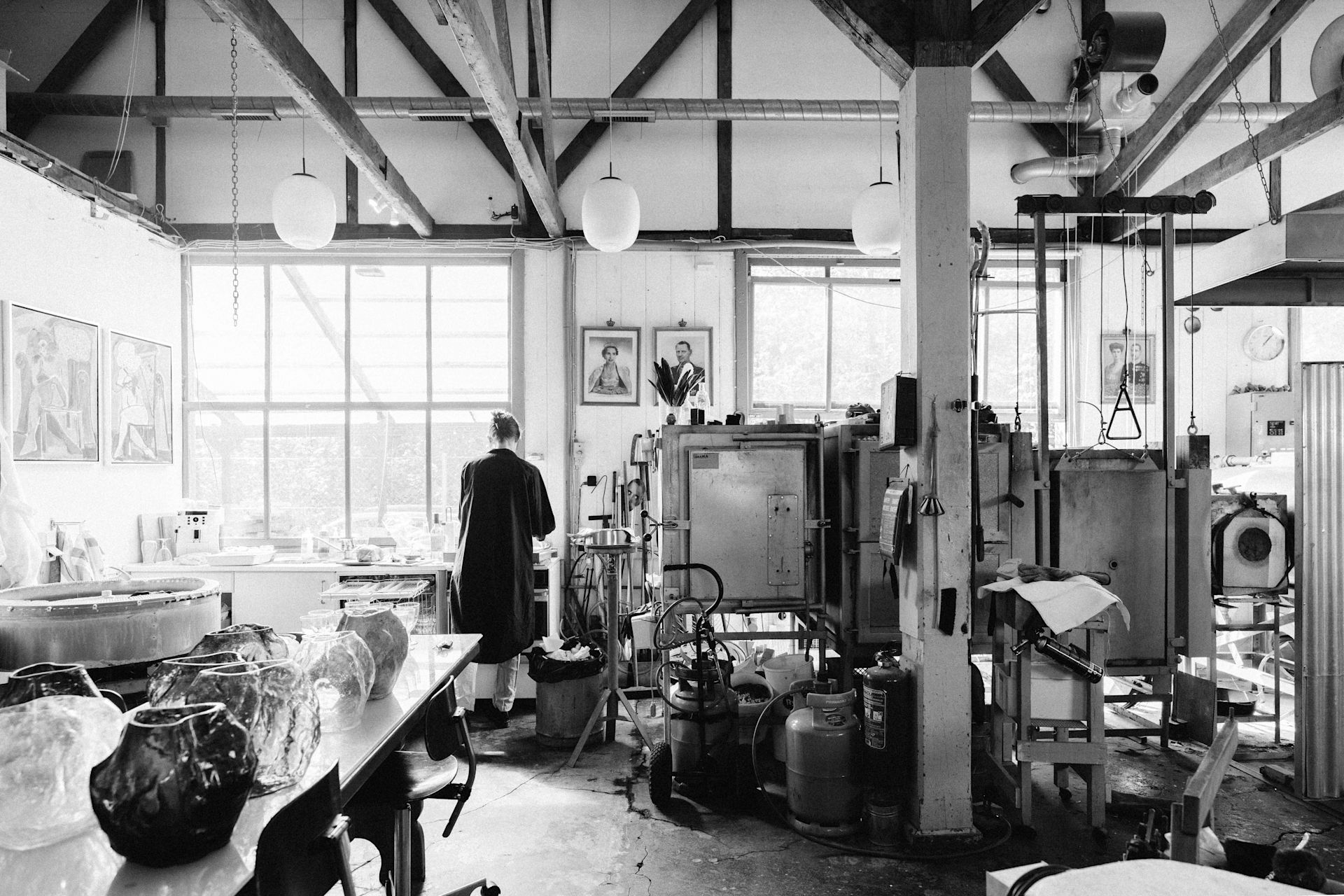 ALET Agency New Works A Study 001 Blaehr Vase BW 1920x1080px 5