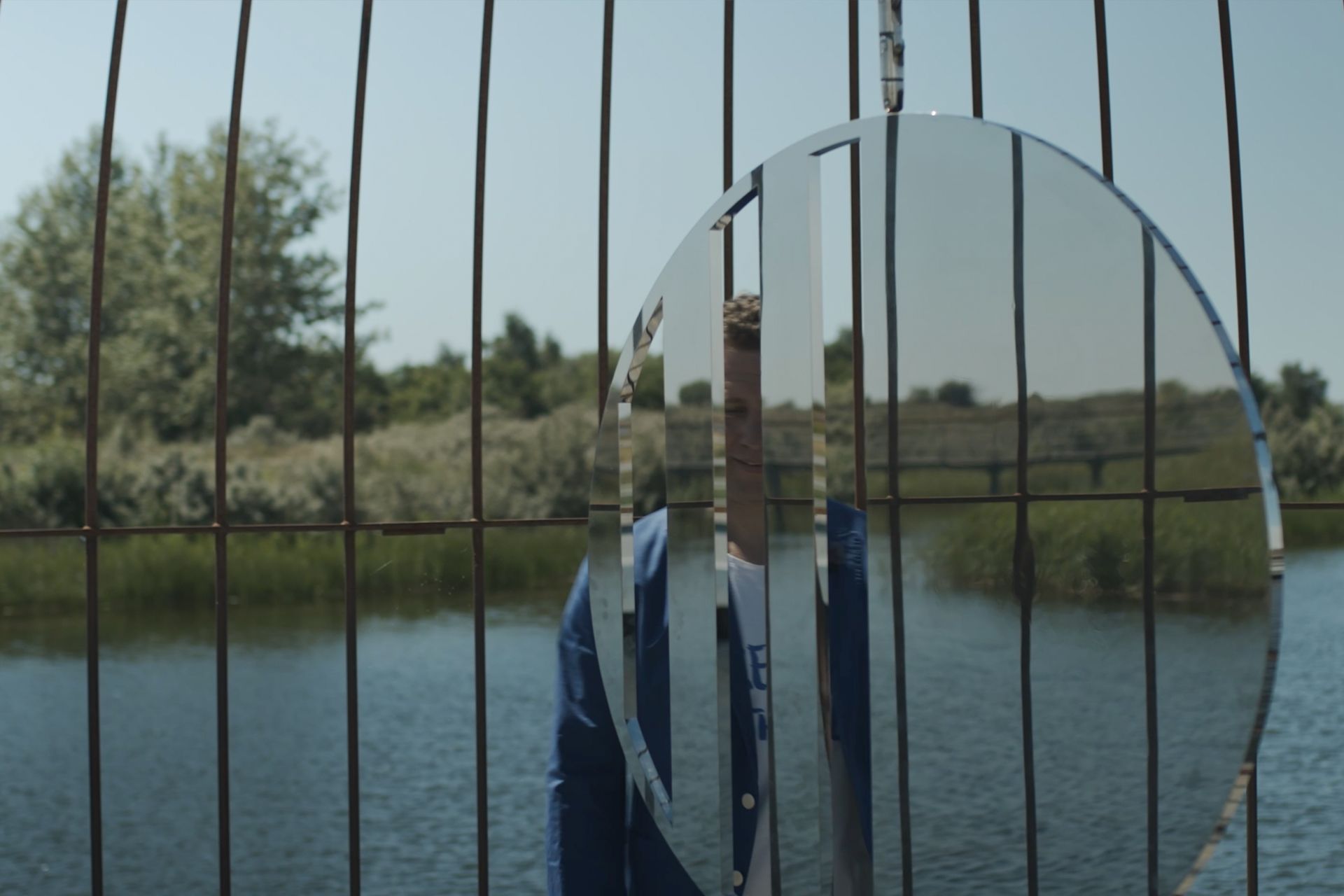 ALET Website Horizonatal Gallery Landscape 3840x2160 Louis Poulsen Follow The Light-4