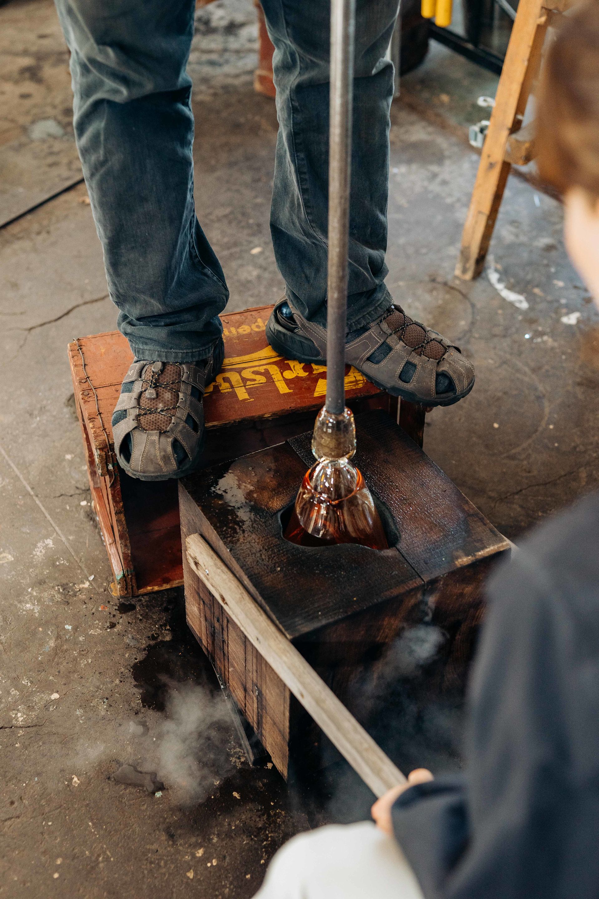 ALET Agency New Works A Study 001 Blaehr Vase 1920x1080px 28