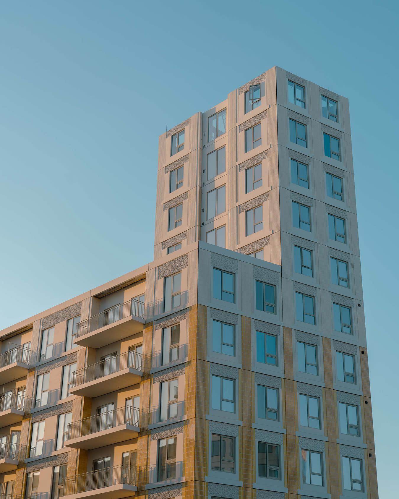 ALET Website Client HorizontalGallery Bellakvarter 1350x1688-3