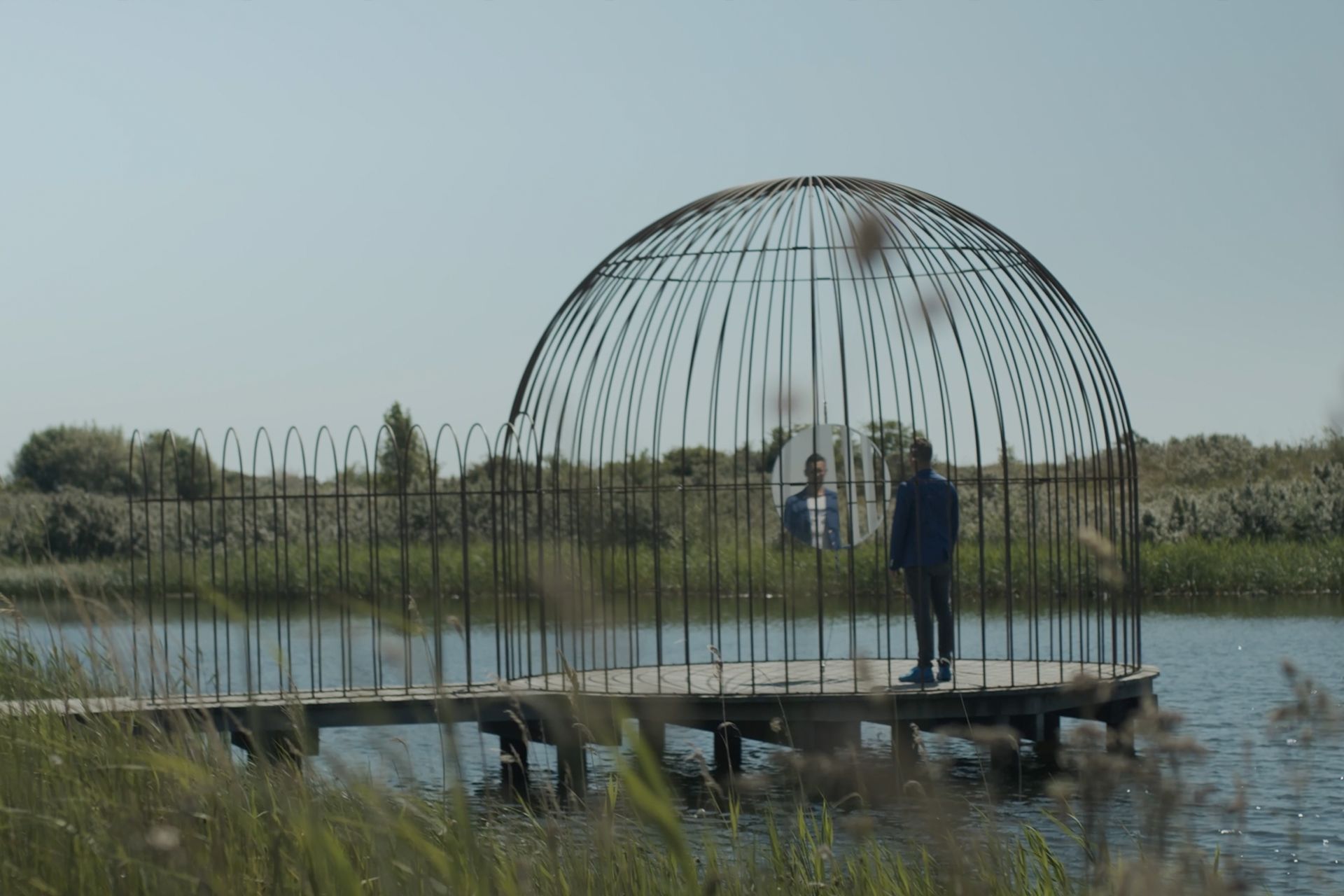 ALET Website Horizonatal Gallery Landscape 3840x2160 Louis Poulsen Follow The Light-5