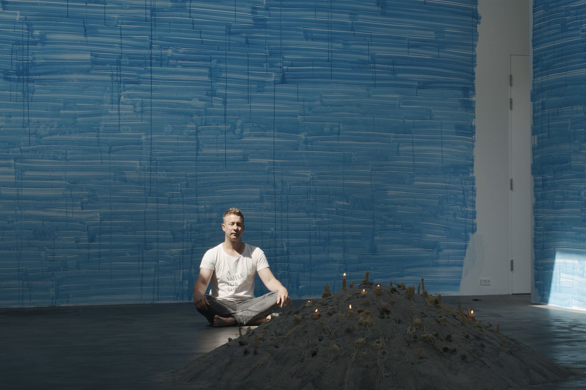 ALET Website Horizonatal Gallery Landscape 3840x2160 Louis Poulsen Follow The Light-6